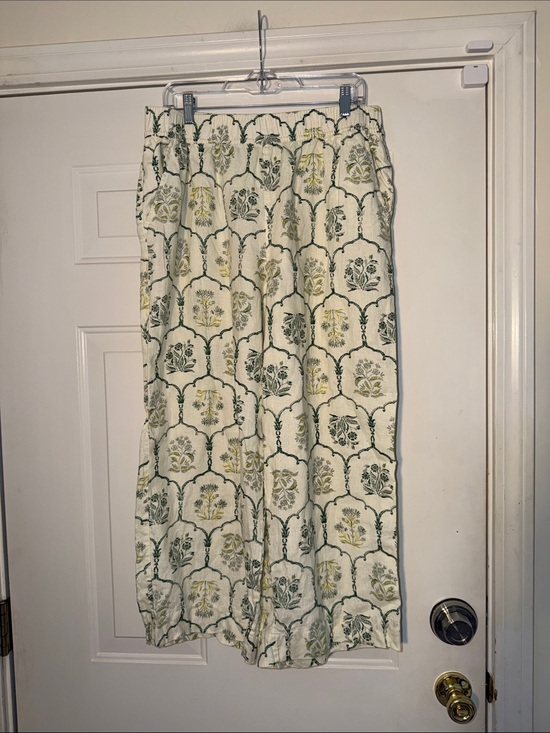 Rachel Zoe Dresses & Skirts - Rachel Zoe Cream Printed Linen Pants with Green and Yellow Floral Motif. Sz XL